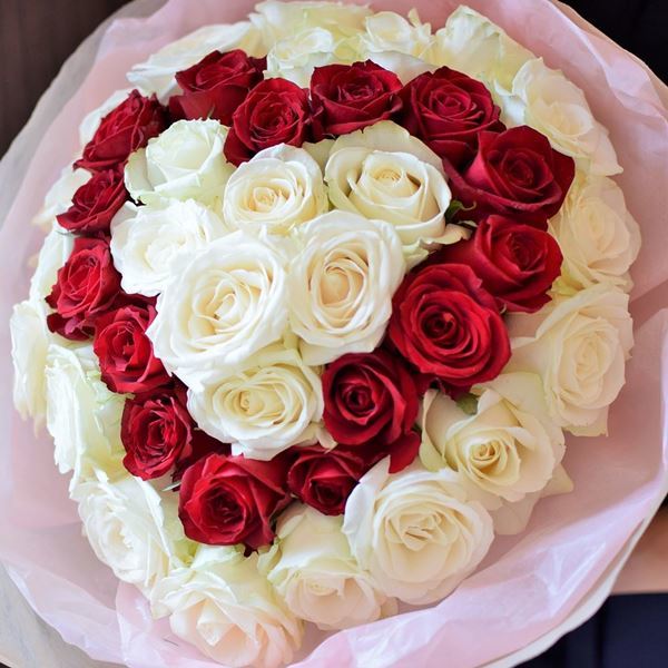 プロポーズ花束、バラでつくるハート型4