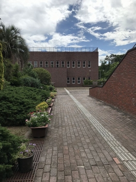 兵庫県立図書館