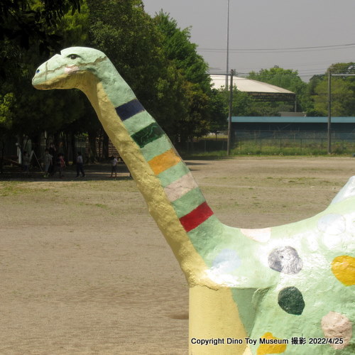 船橋市立豊富小学校（千葉県船橋市）こんなところで恐竜発見！