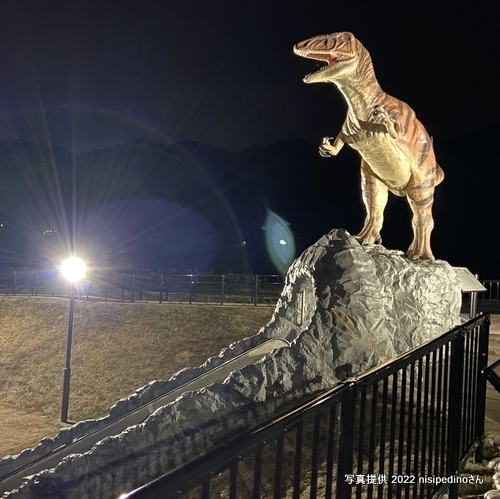 道の駅　恐竜渓谷かつやま（福井県勝山市）こんなところで恐竜発見！